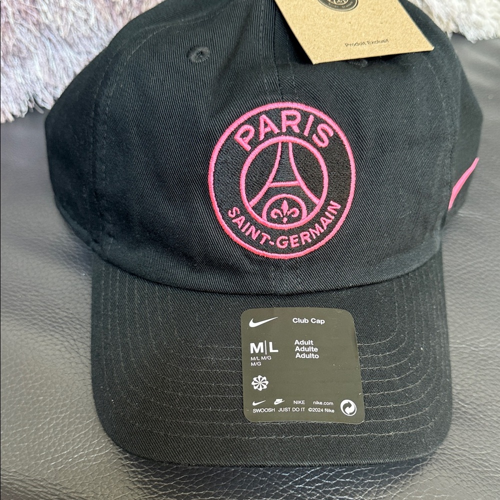 Nike Black Cap with Pink PSG Logo